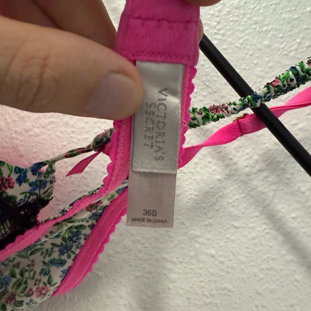 Victoria's Secret Pink Floral Bra